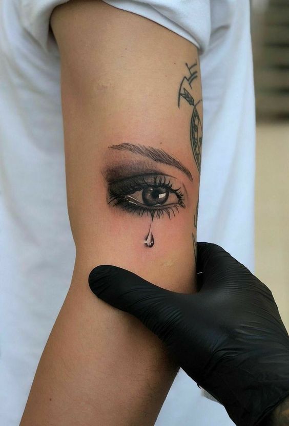 Meaningful Tattoos of Surprising Value – The Daily Worlds