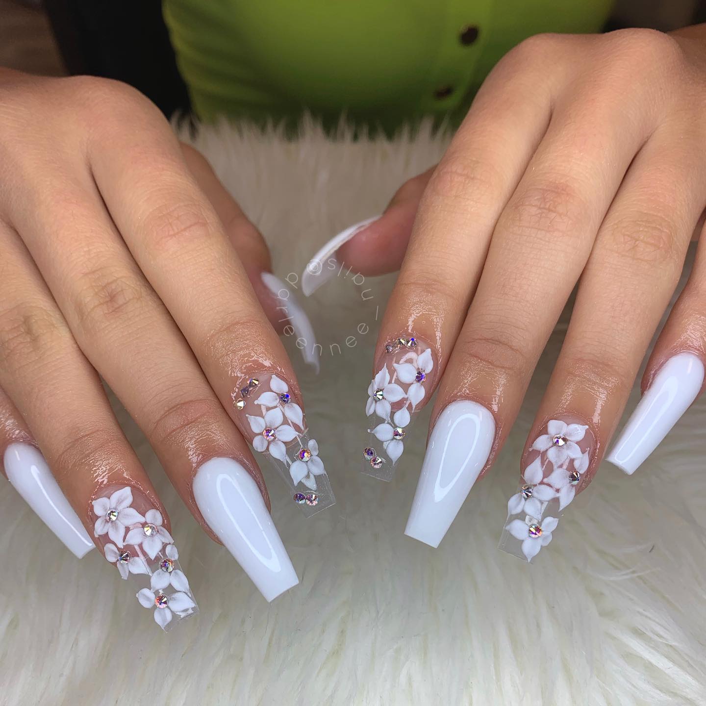 Flowery White Nails