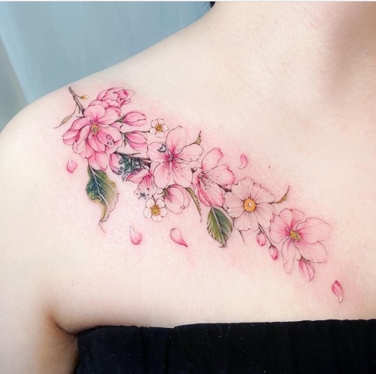 24 Enchanting Cherry Blossom Tattoo Creations – The Daily Worlds