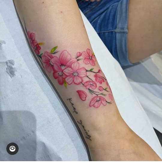 24 Enchanting Cherry Blossom Tattoo Creations – The Daily Worlds