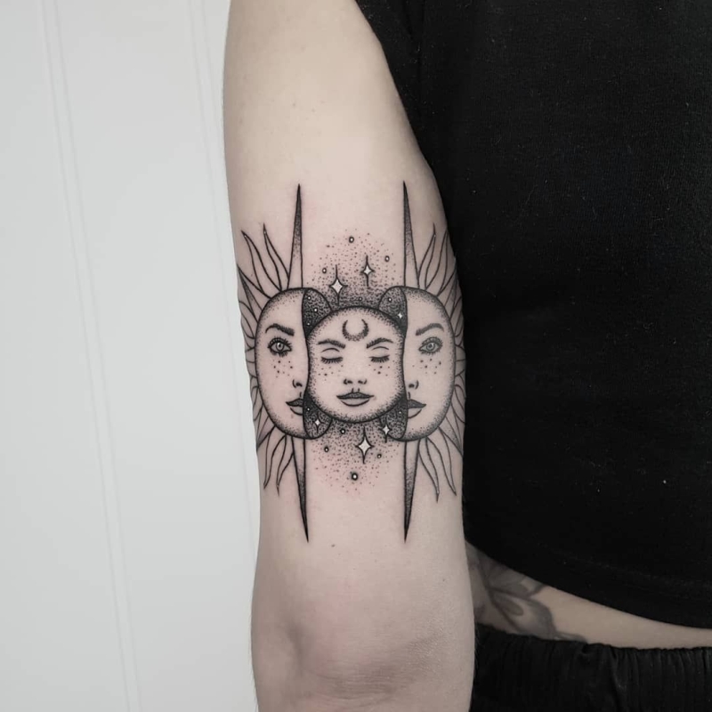 Lucky moon and sun tattoos with hidden meanings – The Daily Worlds