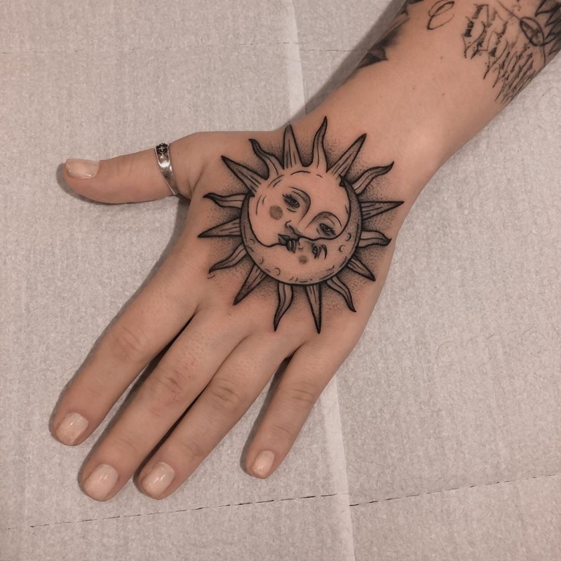 Lucky moon and sun tattoos with hidden meanings – The Daily Worlds