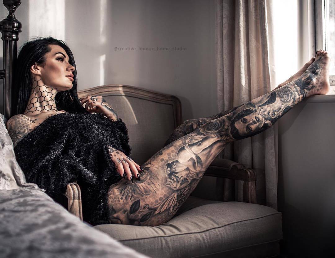 Tattoo model Bee Phillips | United Kingdom | iNKPPL