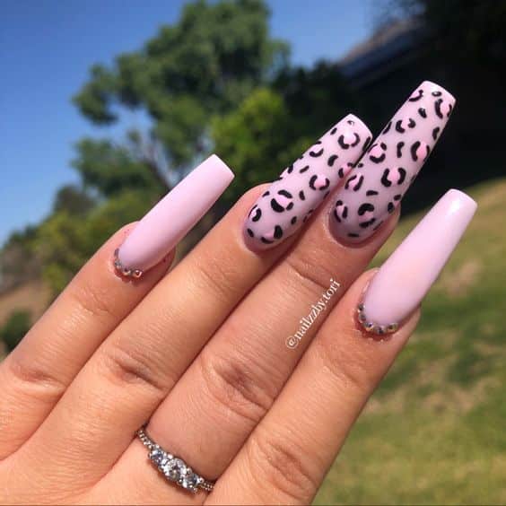 33+ Creative Cheetah Nail Designs 2023