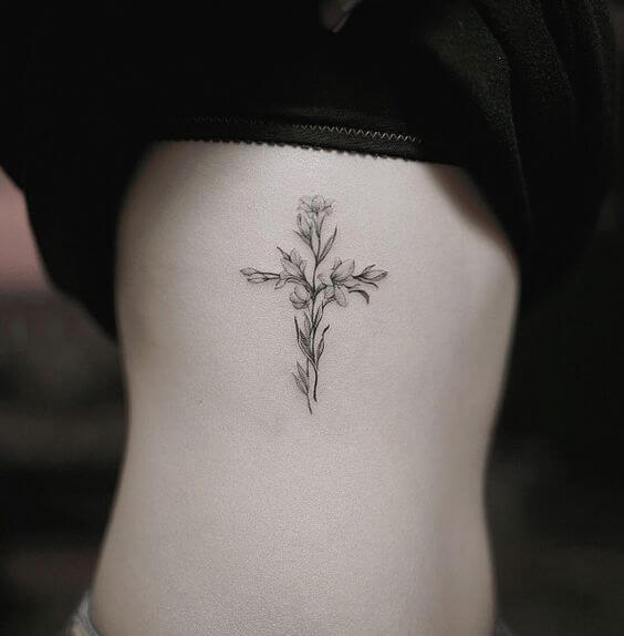 "cross tattoos-06"
