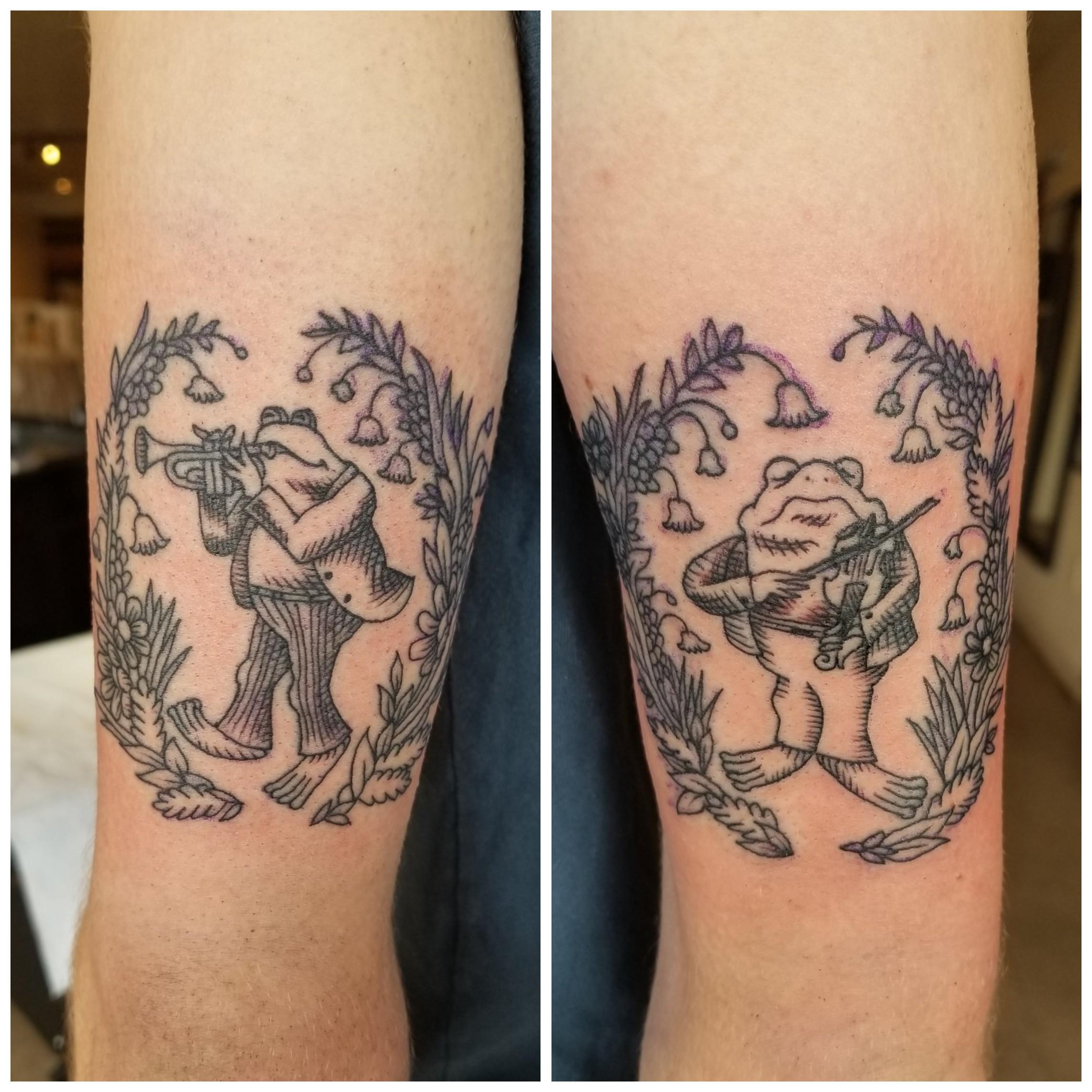 Got this done In SLC at GoodTimes by Alex Guy. Stencil still on them in  this pic (back of the arm frog and toad) : r/tattoos