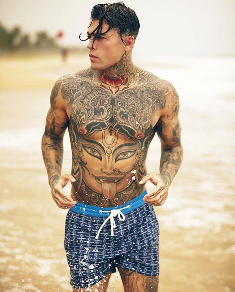 Full body tattoos for men (39 photos) 36 tattoo