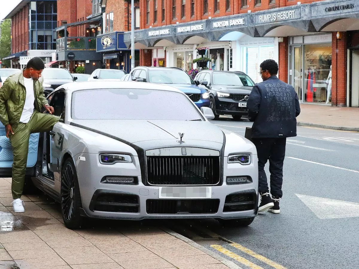 Marcus Rashford leaves £700k motor on double yellows for trip to jewellery  shop - Daily Star