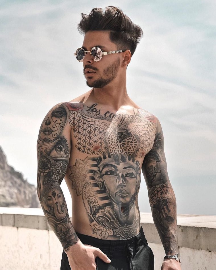 Full body tattoos for men (39 photos) 26 tattoo