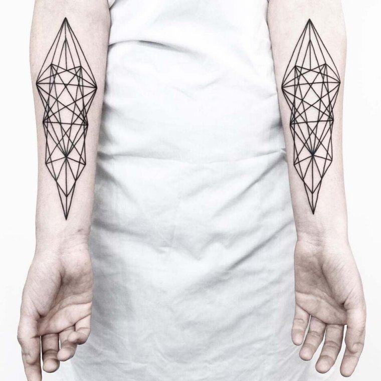 Geometric arm tattoos for girls (39 photos) 24 tattoos