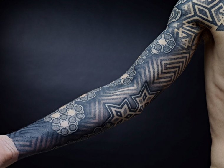 Tattoo sleeve