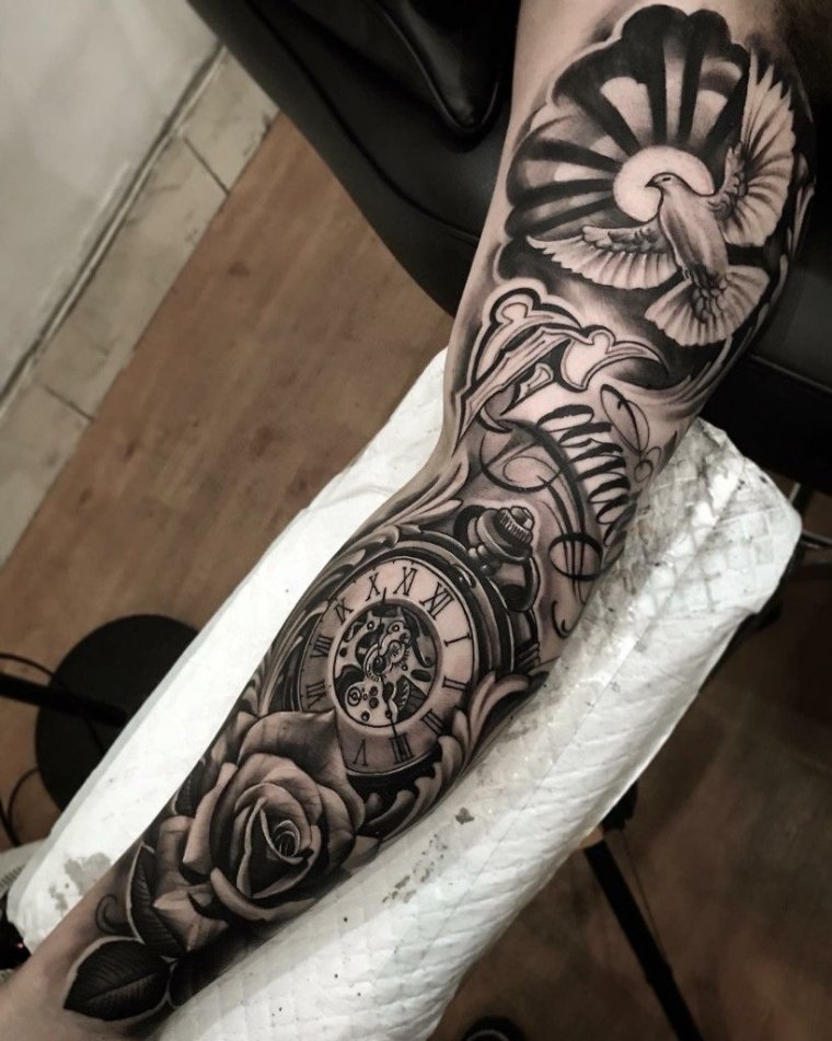 Tattoo sleeve