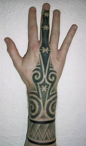 Bracelet Hand to Fingers Tattoo