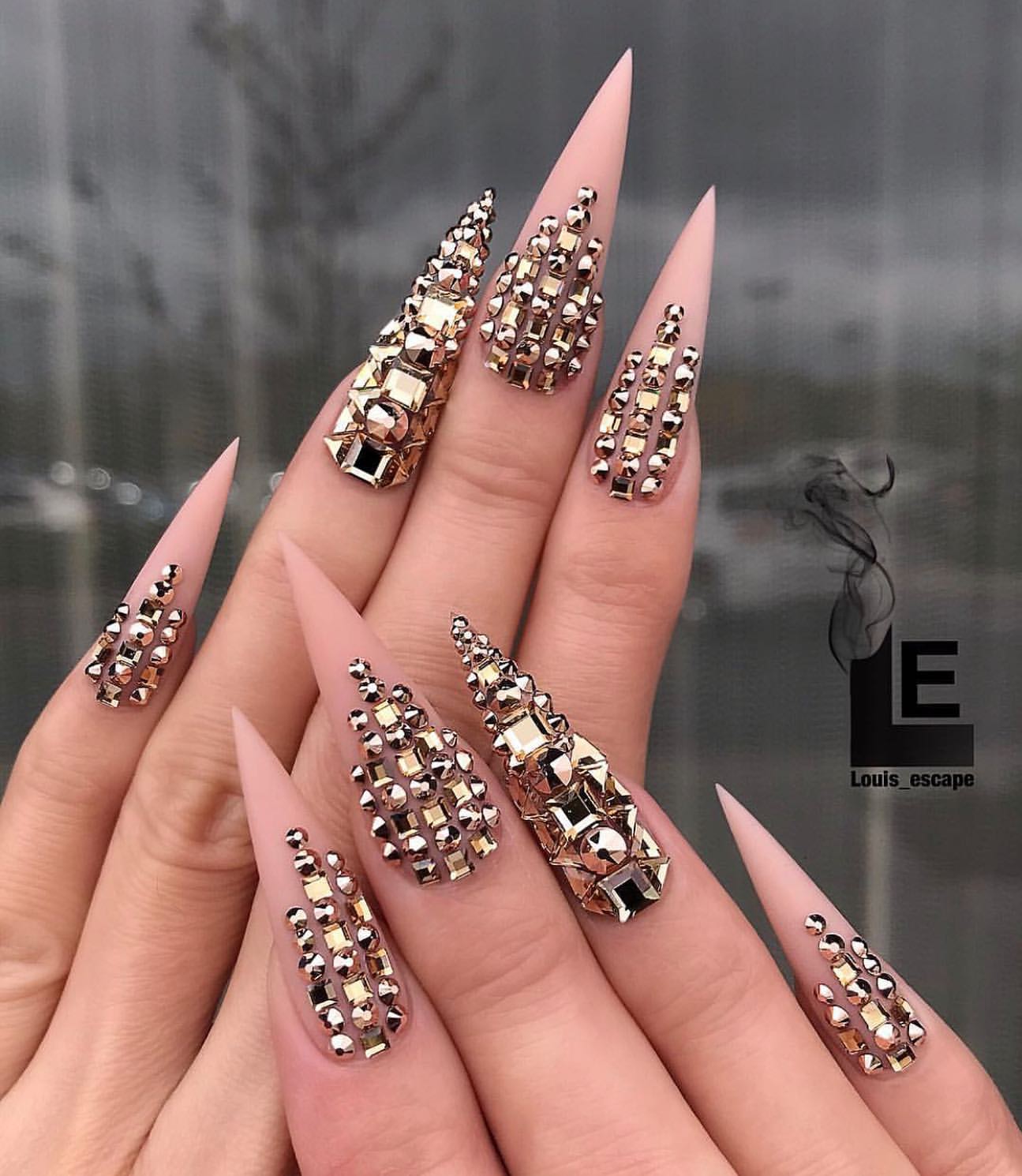 Stiletto-Nails-15