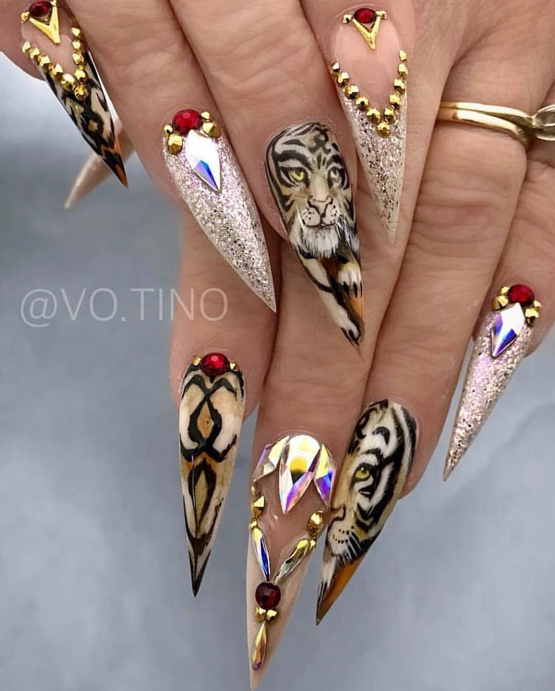 Stiletto-Nails-23