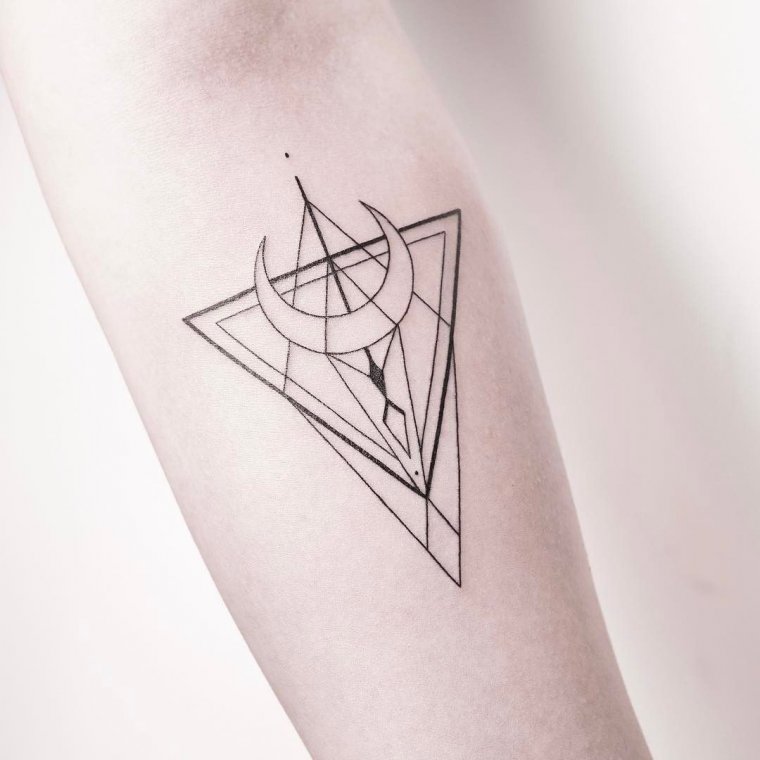 Geometric arm tattoos for girls (39 photos) 29 tattoos