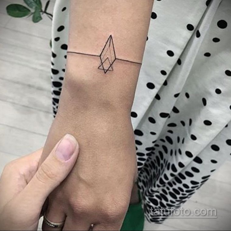 Geometric arm tattoos for girls (39 photos) 17 tattoos