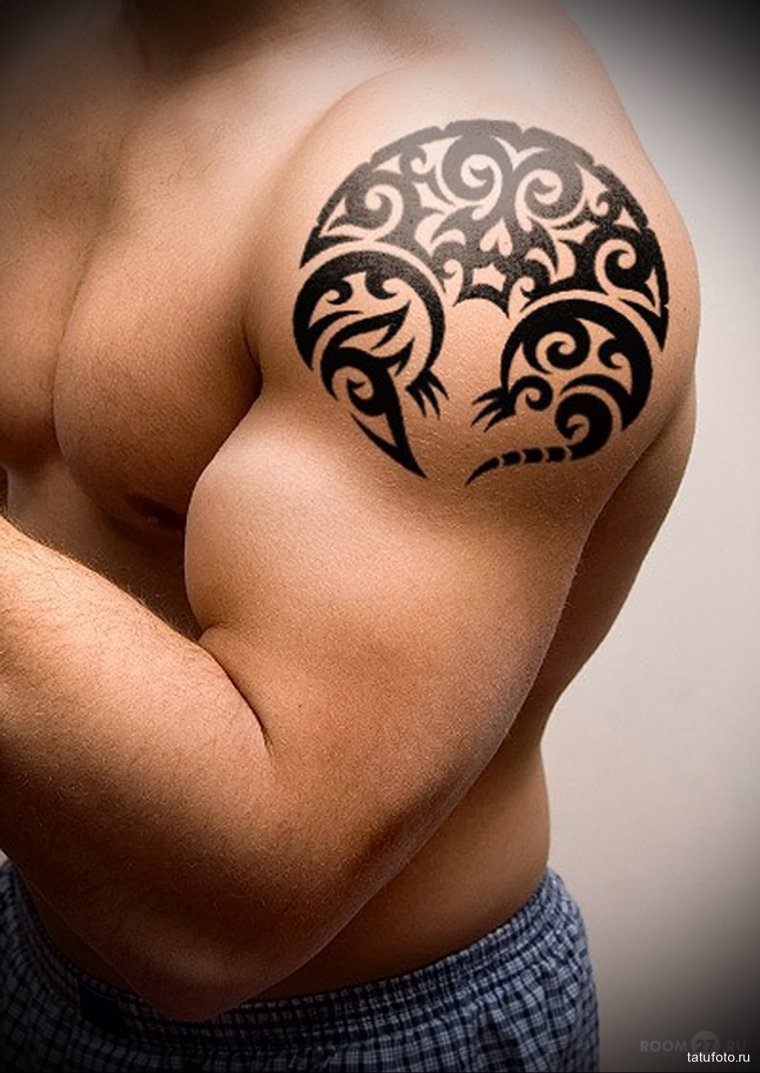 Fashionable men's shoulder tattoos (49 photos)37