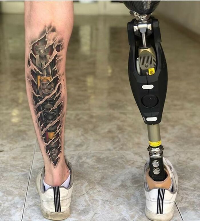 Biomechanical Tattoo