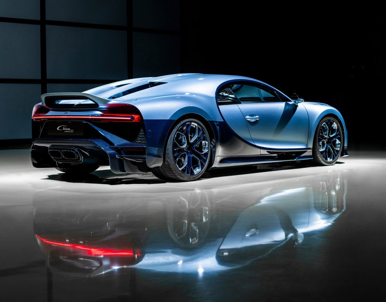 One-off Chiron Profilée makes £8.7million at invite-only event - and it might be the last Bugatti with a 16-cylinder engine - amazingdailynews.com