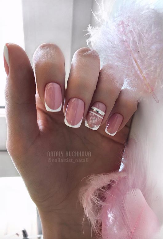 Fresh French Nail Designs: French Manicure Ideas