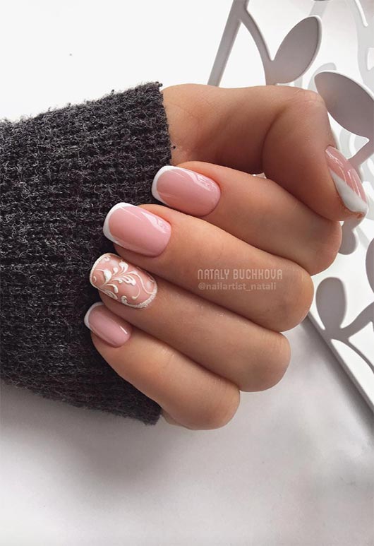 Fresh French Nail Designs: French Manicure Ideas