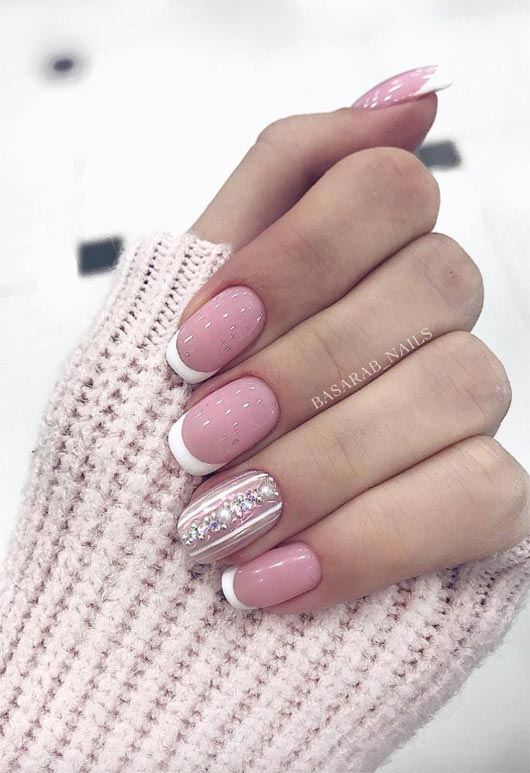 Fresh French Nail Designs: French Manicure Ideas