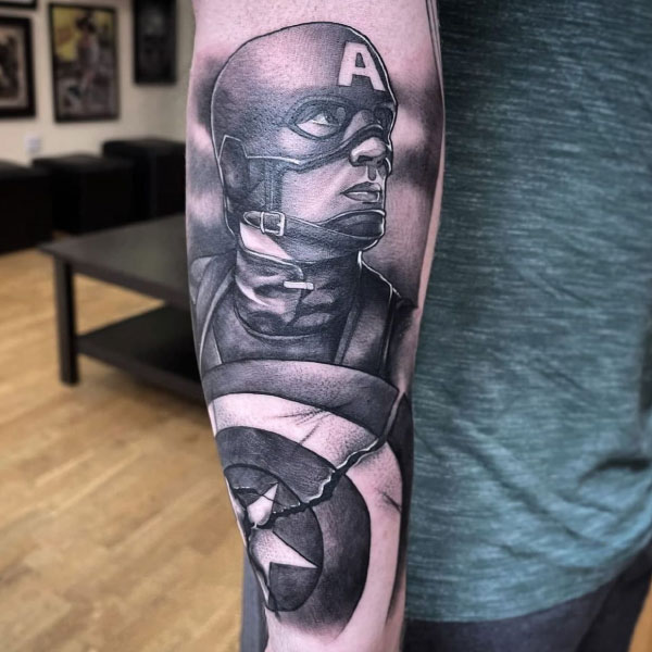 Hình xăm captain america full tay