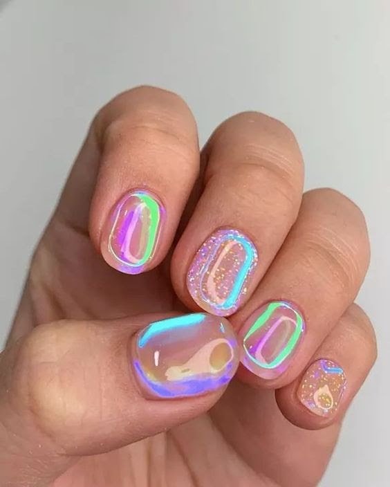 Funky Winter Nails 2023-2024: 17 Creative Ideas