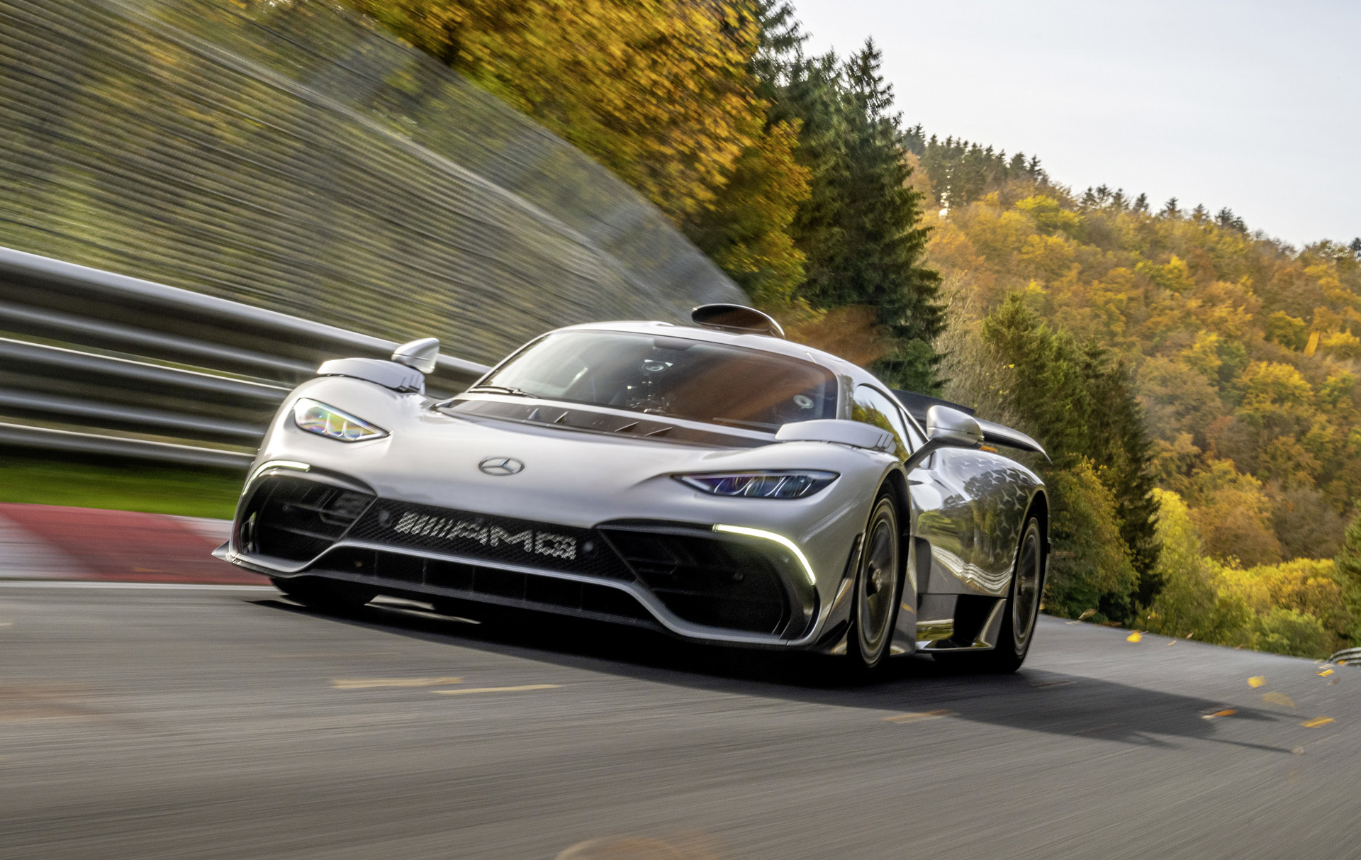 Mercedes-Benz AMG One laps the Nürburgring in 6:35.183 - Oct. 2022