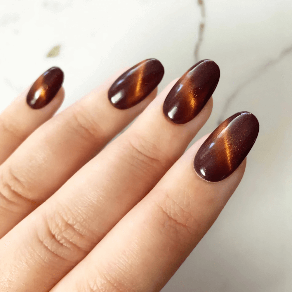 30 Hottest Cat Eye Nails: The Trendiest Manicure Style - 217