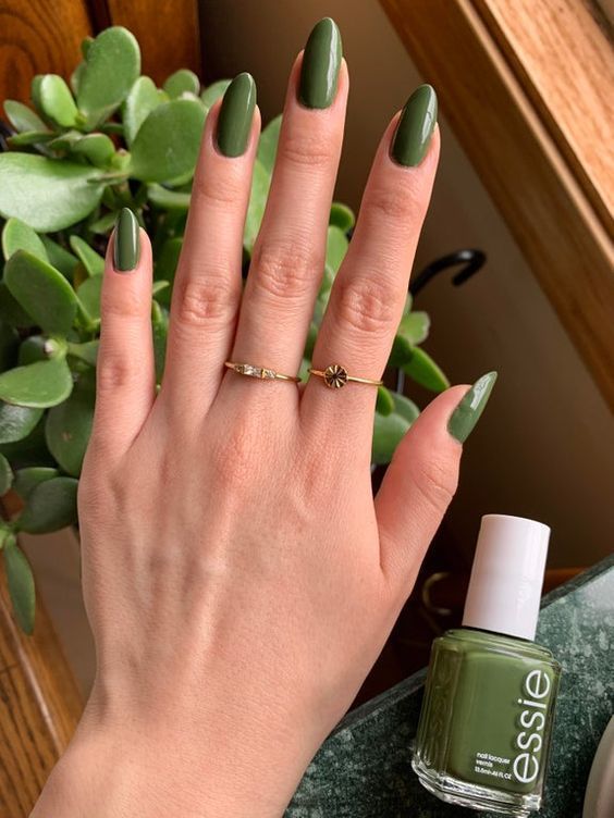 Here Are The 15 Best Spring & Summer 2023 Nail Trends To Copy