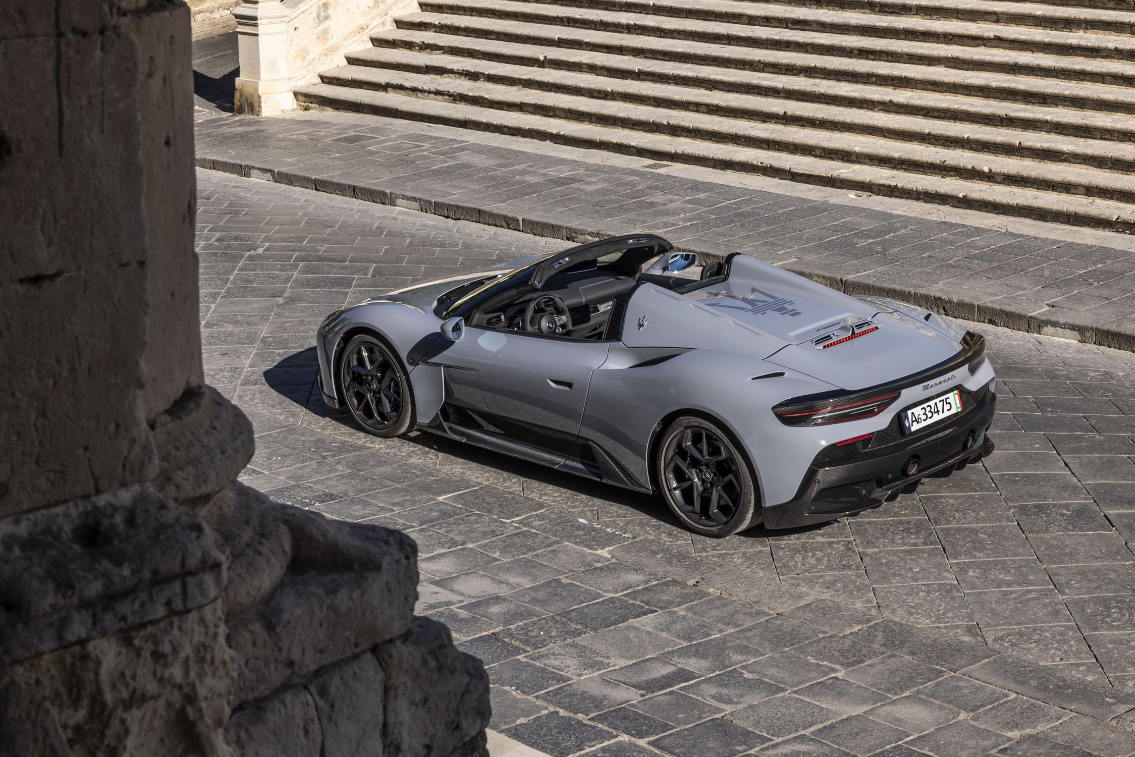 2024 maserati mc20 cielo spyder rear