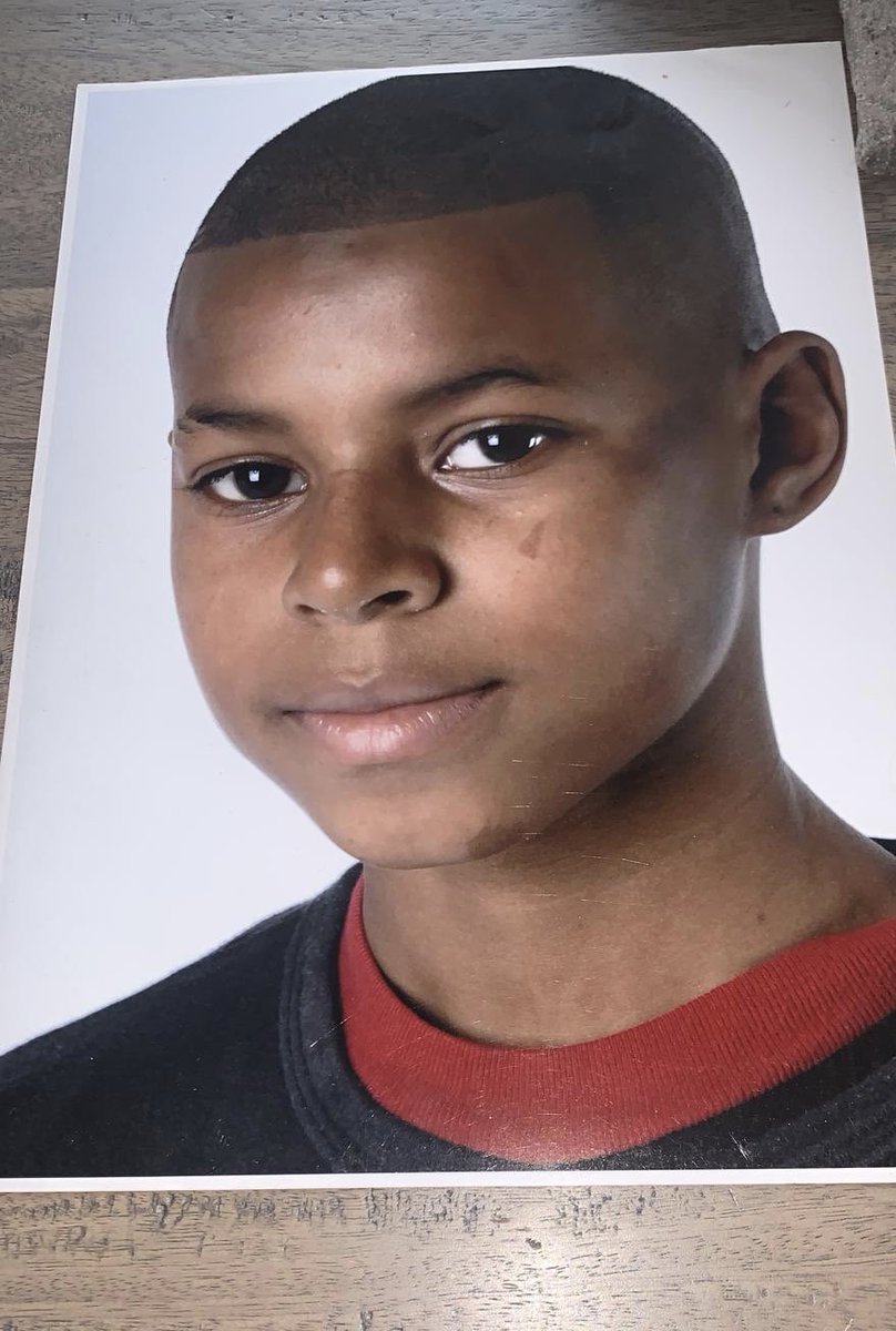 X-এ Marcus Rashford: "One of my first modelling jobs as a kid check out the eyebrow https://t.co/YDCzLG0PD9" / X