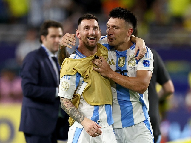 Copa America 2024 Final, Argentina 1-0 Colombia: Lautaro Martinez scores the opening goal - Photo 1.