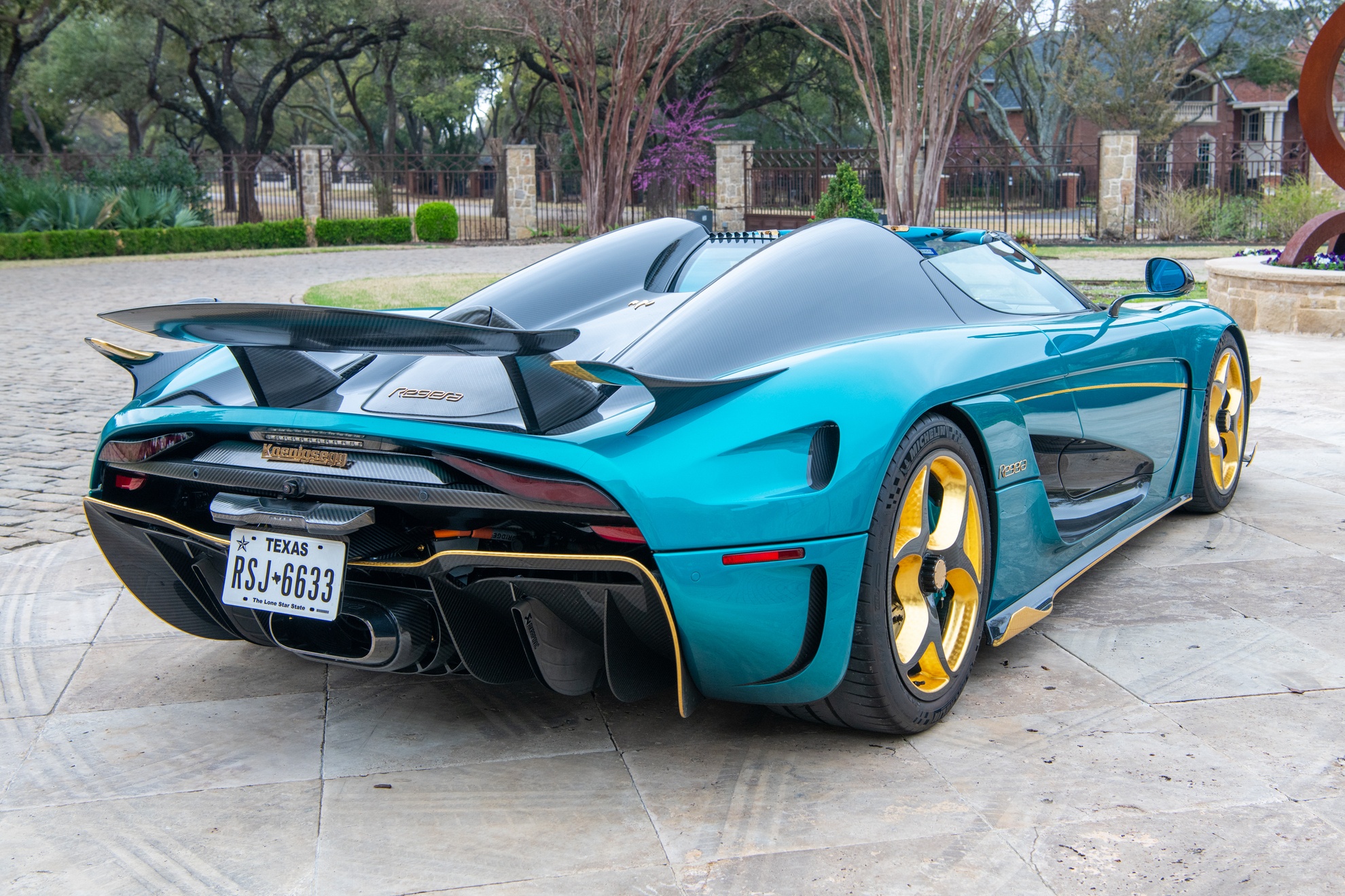 koenigsegg,  regera,  agera,  jesko,  jesko absolut,  gemera,  sieu xe,  hypercar,  bugatti,  pagani,  dau gia,  lamborghini,  ferrari,  mclaren,  aston martin,  maserati,  porsche,  bring a trailer anh 2